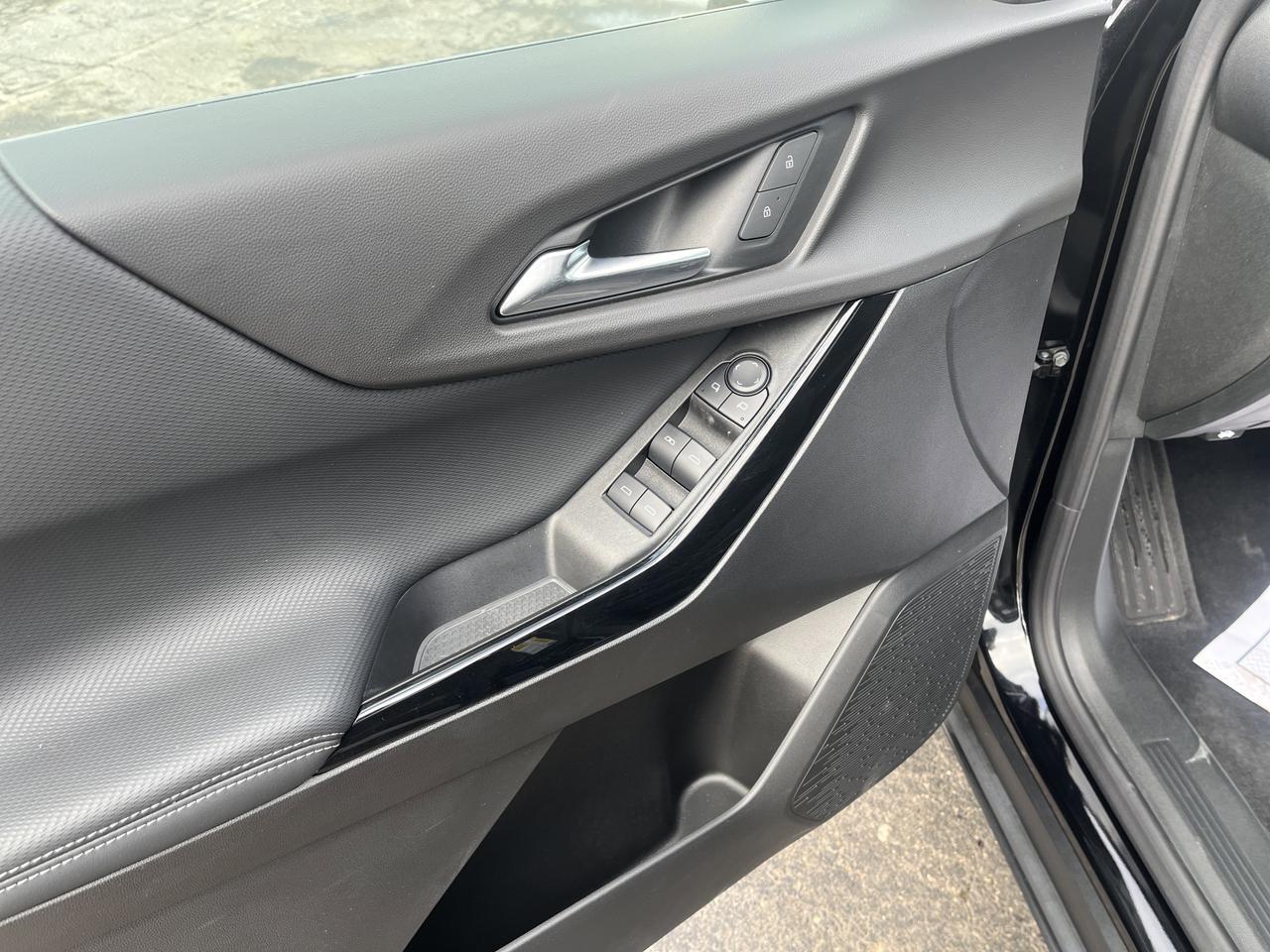 2025 Chevrolet Equinox LT AWD w/AdaptiveCruise HtdSeats HtdSteeringWheel RemoteStart HD-RearCamera Saukville WI