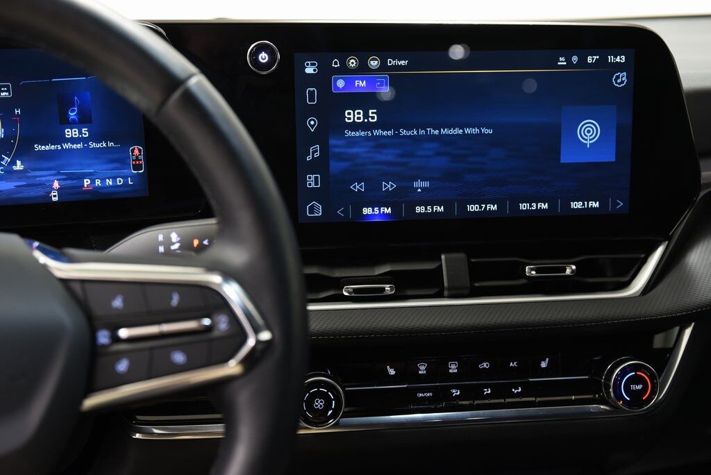 2025 Chevrolet Equinox LT Akron