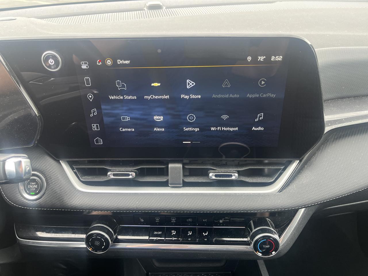 2025 Chevrolet Equinox LT FWD Safety&TechnologyPkg w/AdptvCrz HtdSeats HtdSteeringWheel FogLamps RrCamMrr HD-SrrndVsn Saukville WI
