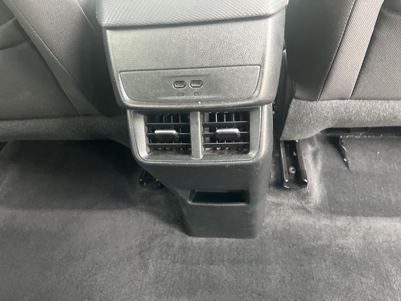 2025 Chevrolet Equinox LT FWD Safety&TechnologyPkg w/AdptvCrz HtdSeats HtdSteeringWheel FogLamps RrCamMrr HD-SrrndVsn Saukville WI