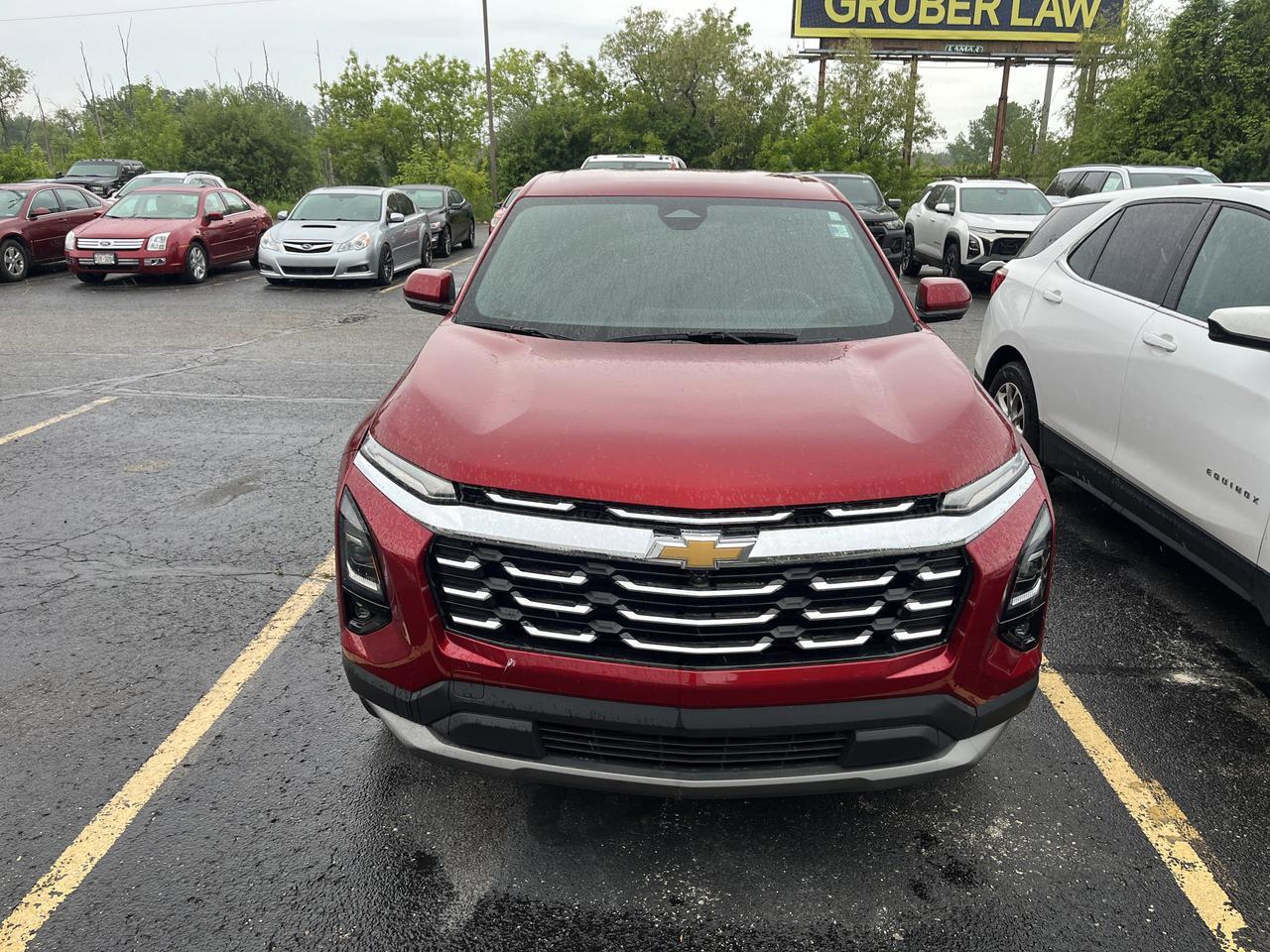 2025 Chevrolet Equinox LT FWD Safety&TechnologyPkg w/AdptvCrz HtdSeats HtdSteeringWheel FogLamps RrCamMrr HD-SrrndVsn