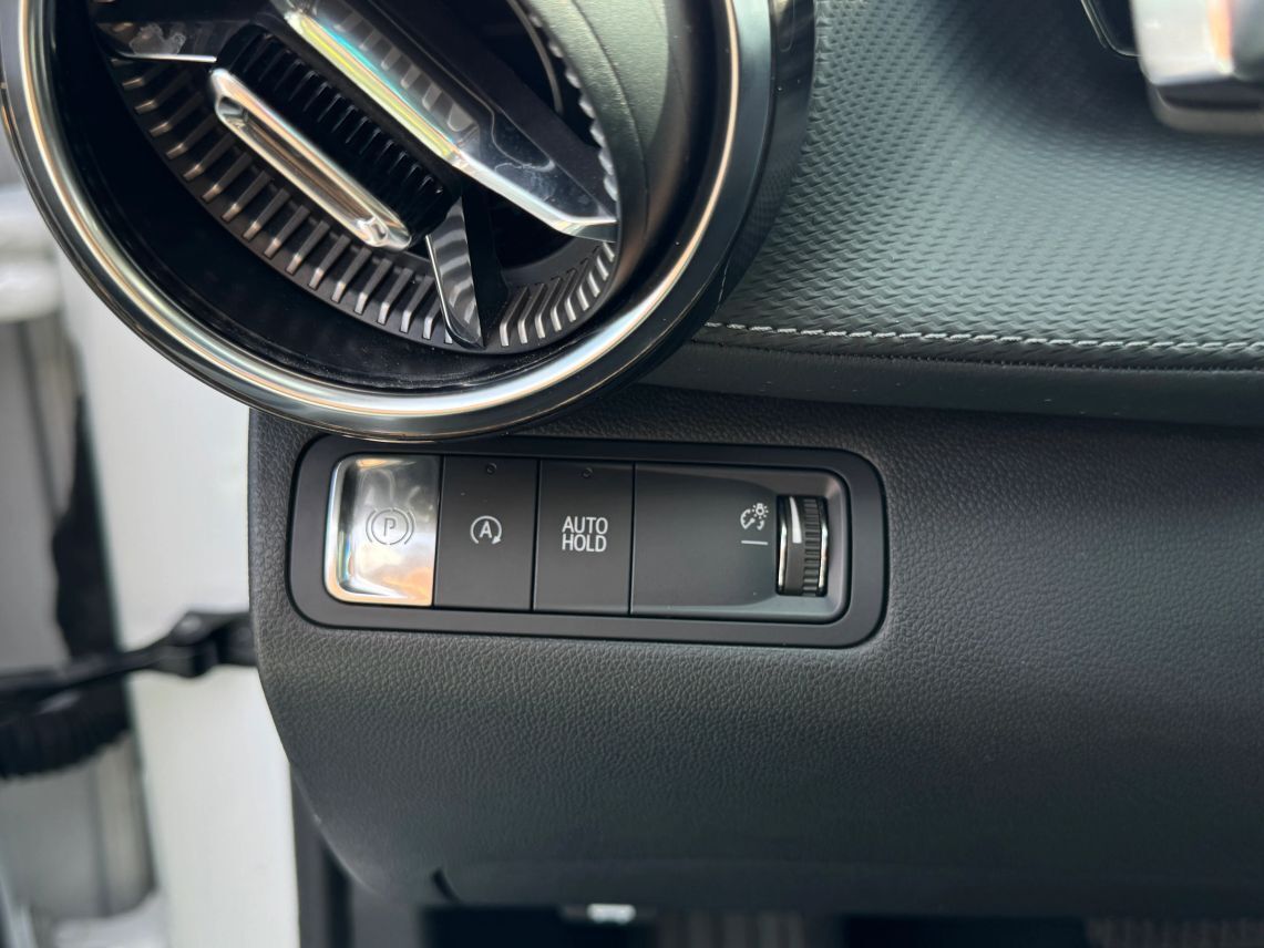 2025 Chevrolet Equinox LT Sport Utility 4D