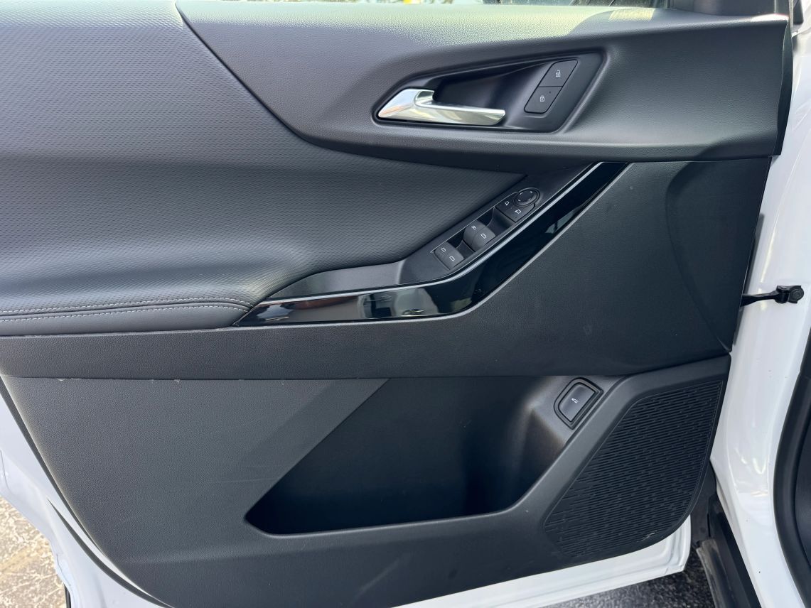 2025 Chevrolet Equinox LT Sport Utility 4D