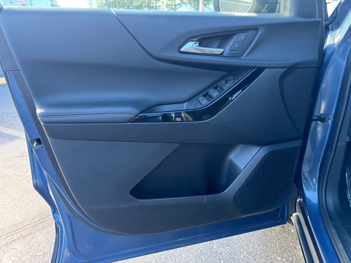 2025 Chevrolet Equinox LT Sport Utility 4D