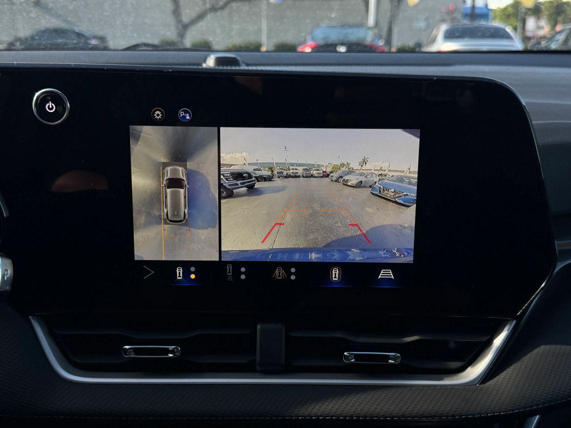 2025 Chevrolet Equinox LT Sport Utility 4D