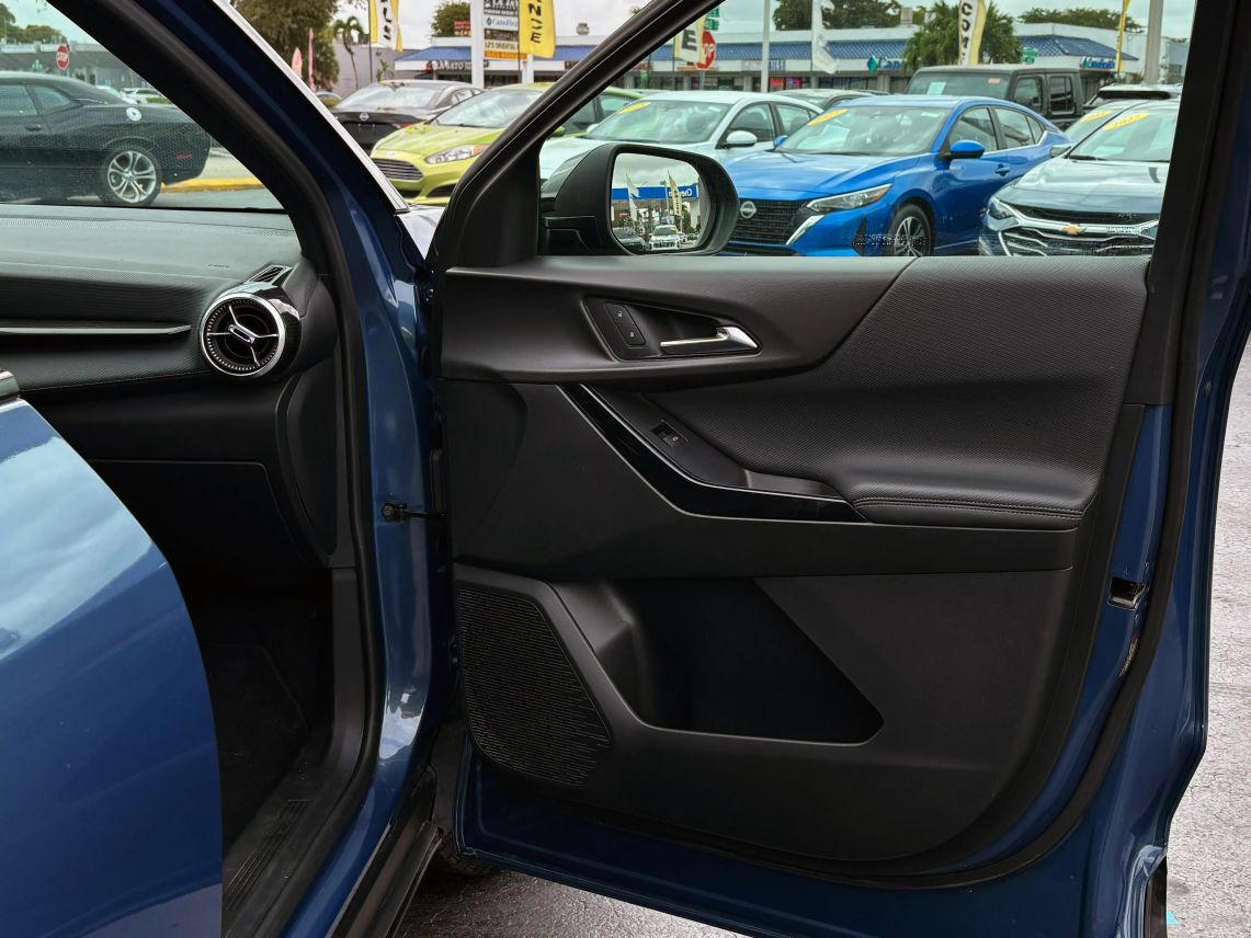 2025 Chevrolet Equinox LT Sport Utility 4D