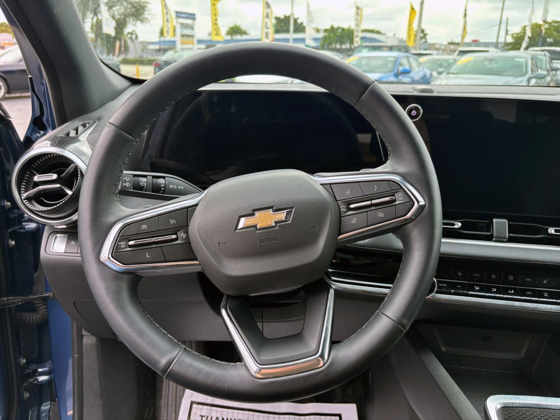 2025 Chevrolet Equinox LT Sport Utility 4D