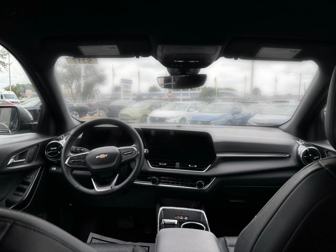 2025 Chevrolet Equinox LT Sport Utility 4D