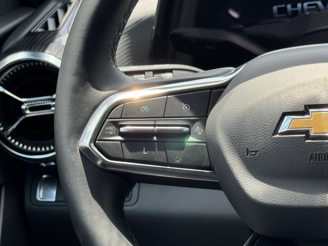 2025 Chevrolet Equinox LT Sport Utility 4D