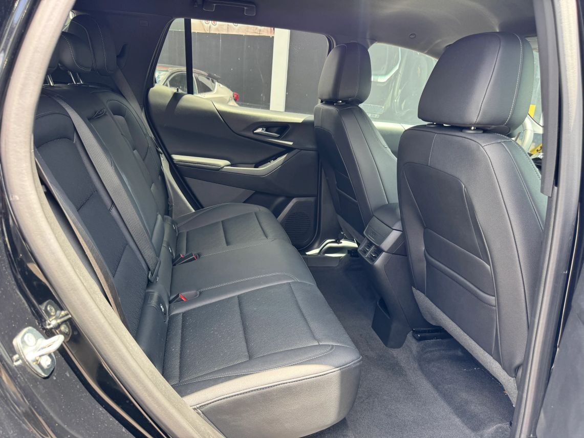 2025 Chevrolet Equinox LT Sport Utility 4D
