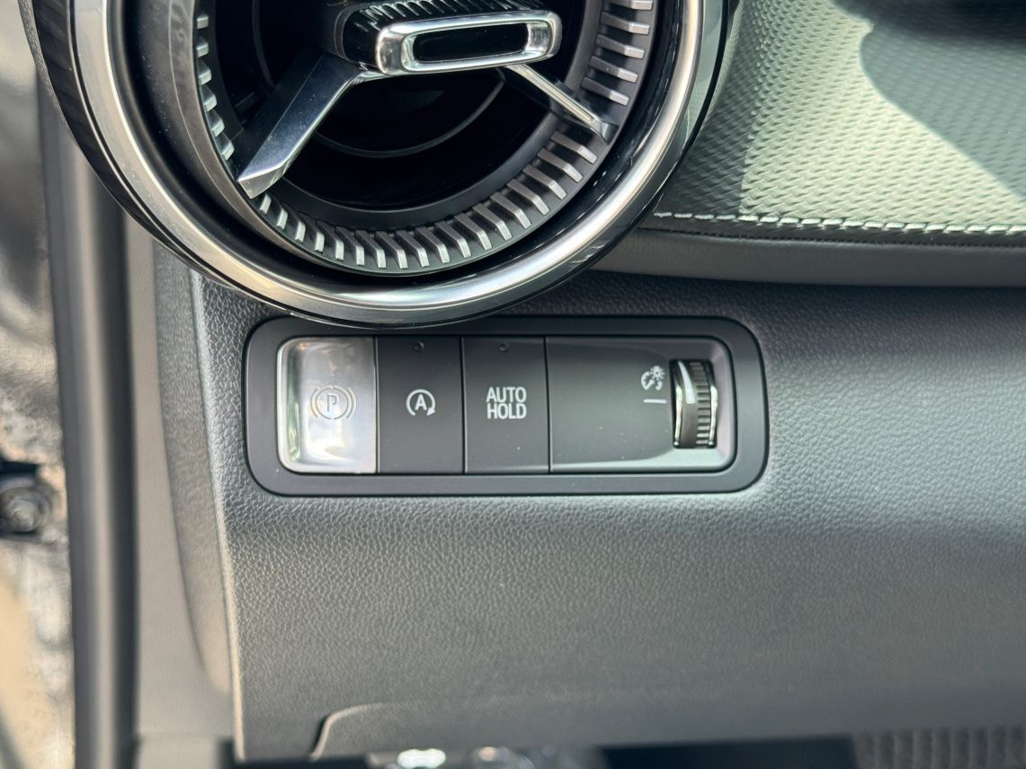 2025 Chevrolet Equinox LT Sport Utility 4D