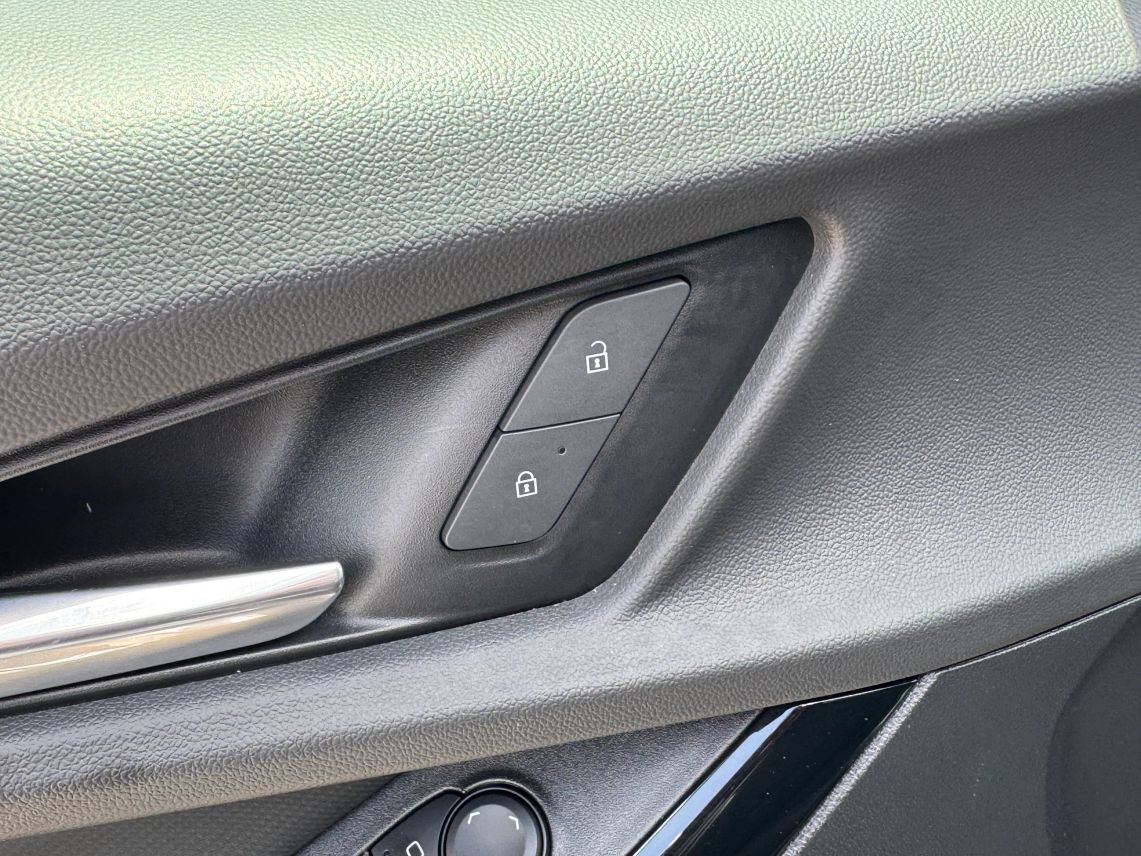 2025 Chevrolet Equinox LT Sport Utility 4D