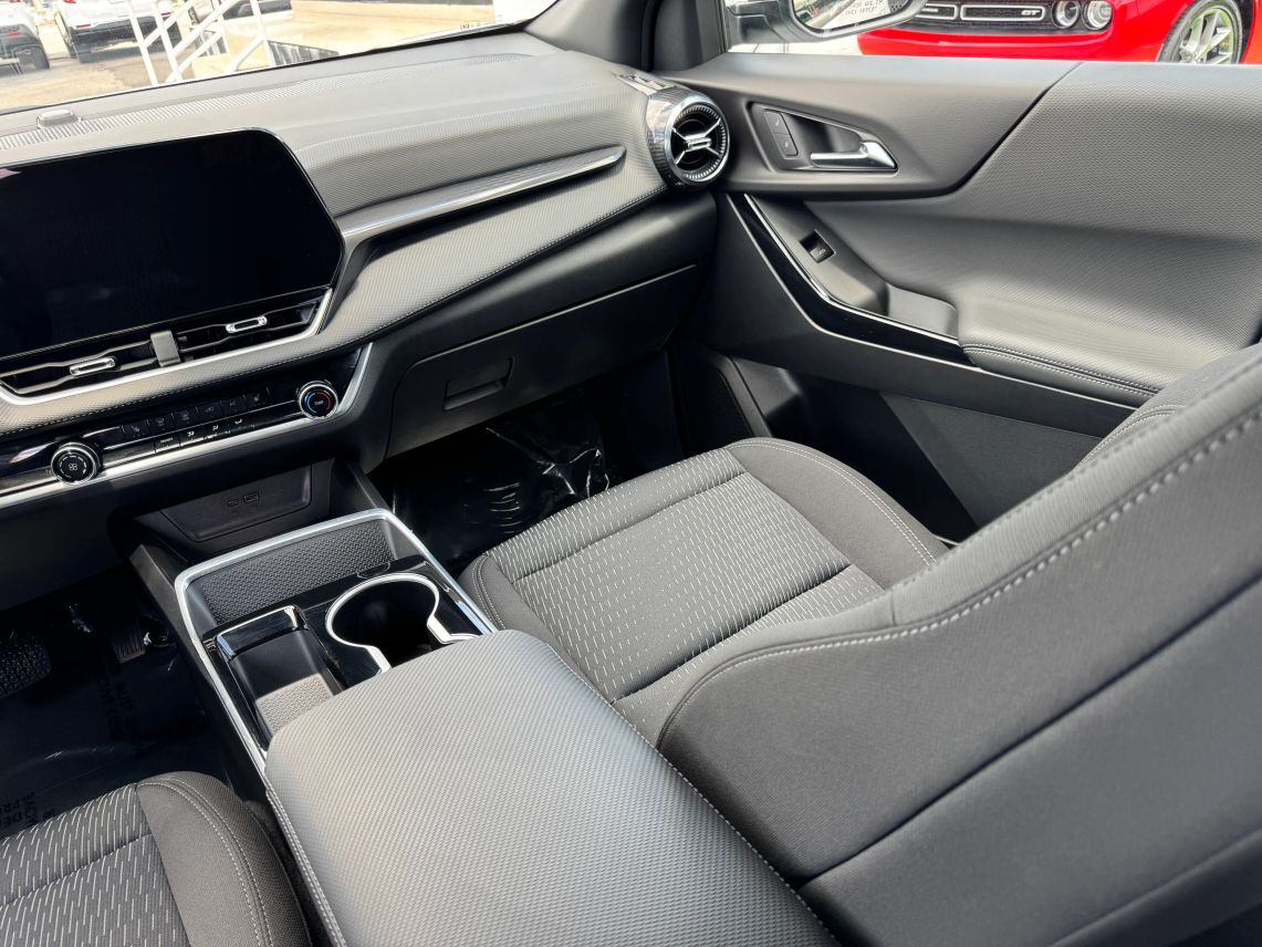 2025 Chevrolet Equinox LT Sport Utility 4D
