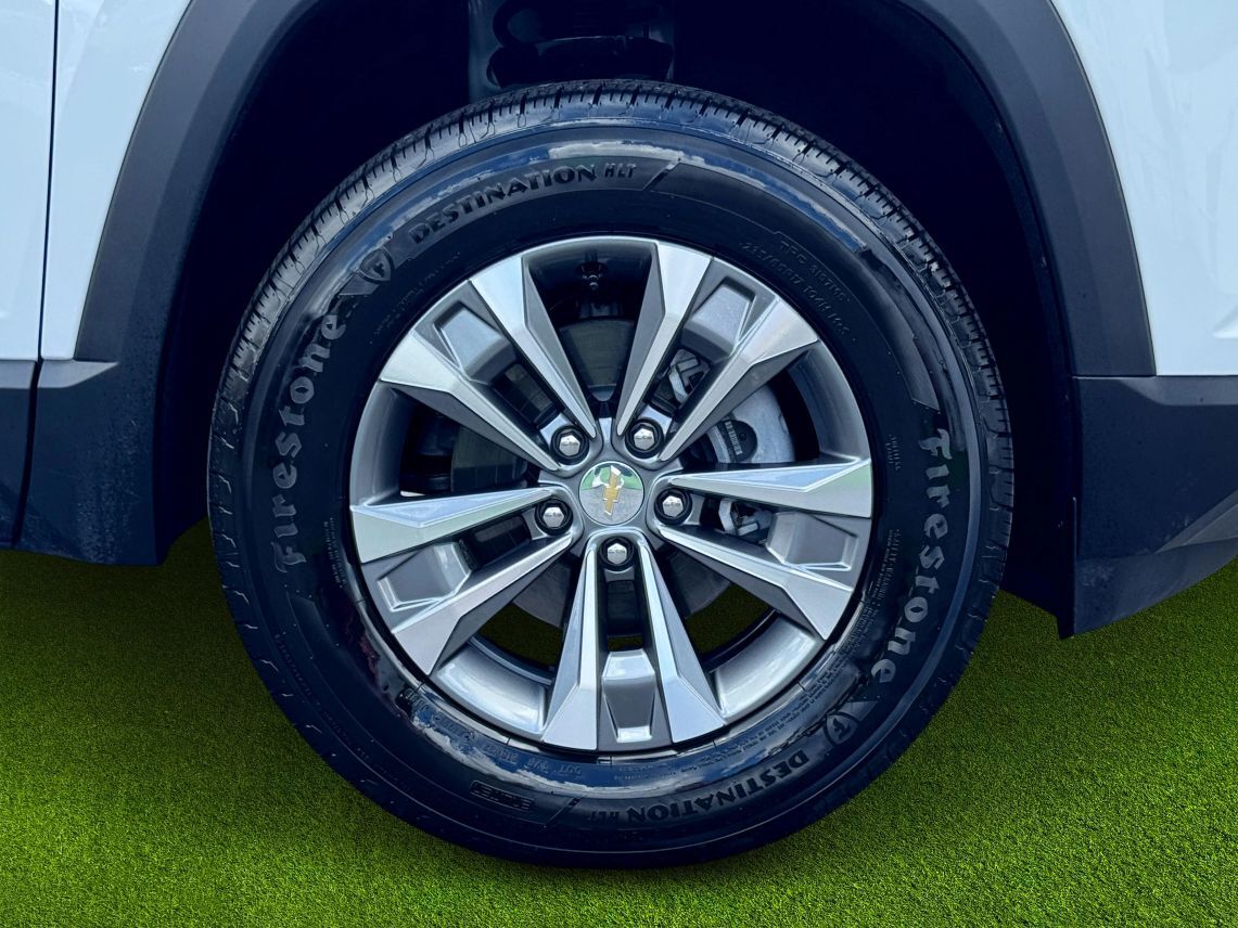 2025 Chevrolet Equinox LT Sport Utility 4D
