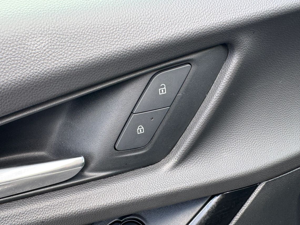 2025 Chevrolet Equinox LT Sport Utility 4D