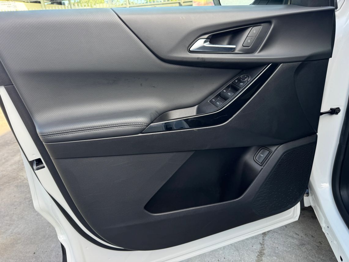 2025 Chevrolet Equinox LT Sport Utility 4D