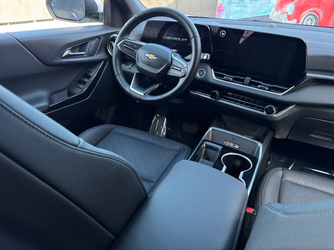 2025 Chevrolet Equinox LT Sport Utility 4D