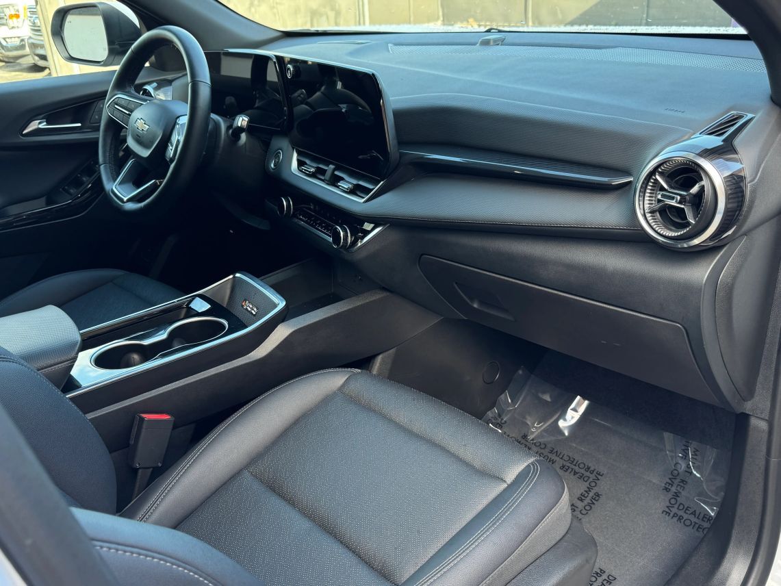 2025 Chevrolet Equinox LT Sport Utility 4D