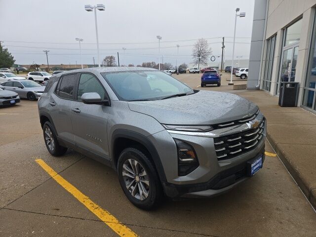 2025 Chevrolet Equinox LT West Burlington IA