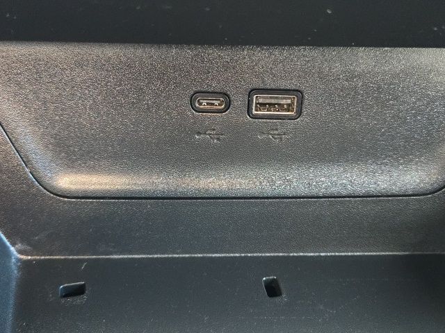 2025 Chevrolet Equinox LT West Burlington IA