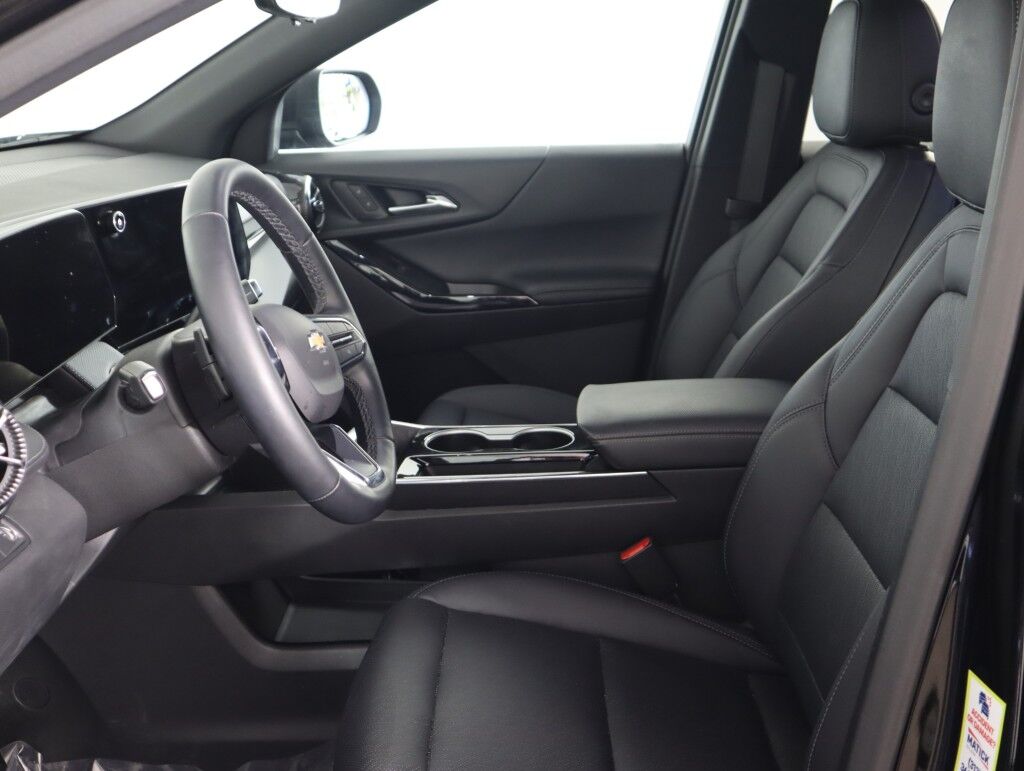 2025 Chevrolet Equinox LT w/Safety/Tech/Convenience II Maumee OH