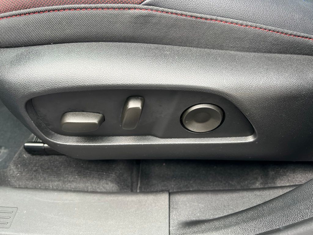 2025 Chevrolet Equinox RS Mount Joy PA