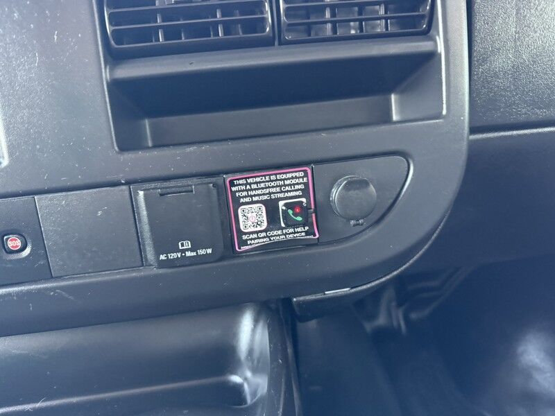 2025 Chevrolet Express 2500 Cargo Van 9k mi's Collinsville OK