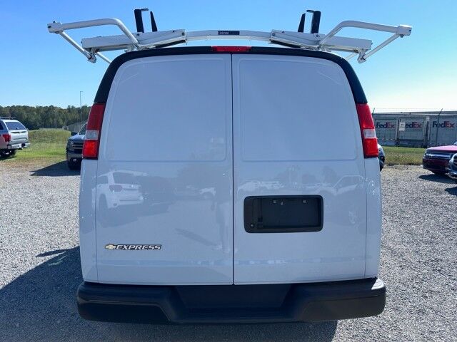 2025 Chevrolet Express 2500 Cargo Van w/ Ladder Rack & Bin Package 6.6L Ashland VA