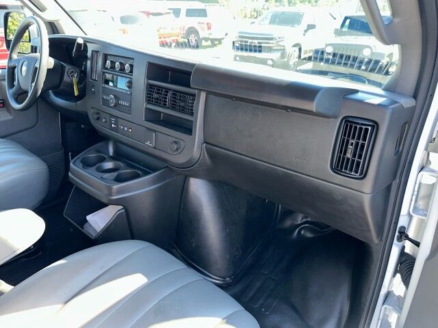 2025 Chevrolet Express 2500 Cargo Van w/ Ladder Rack & Bin Package 6.6L Ashland VA