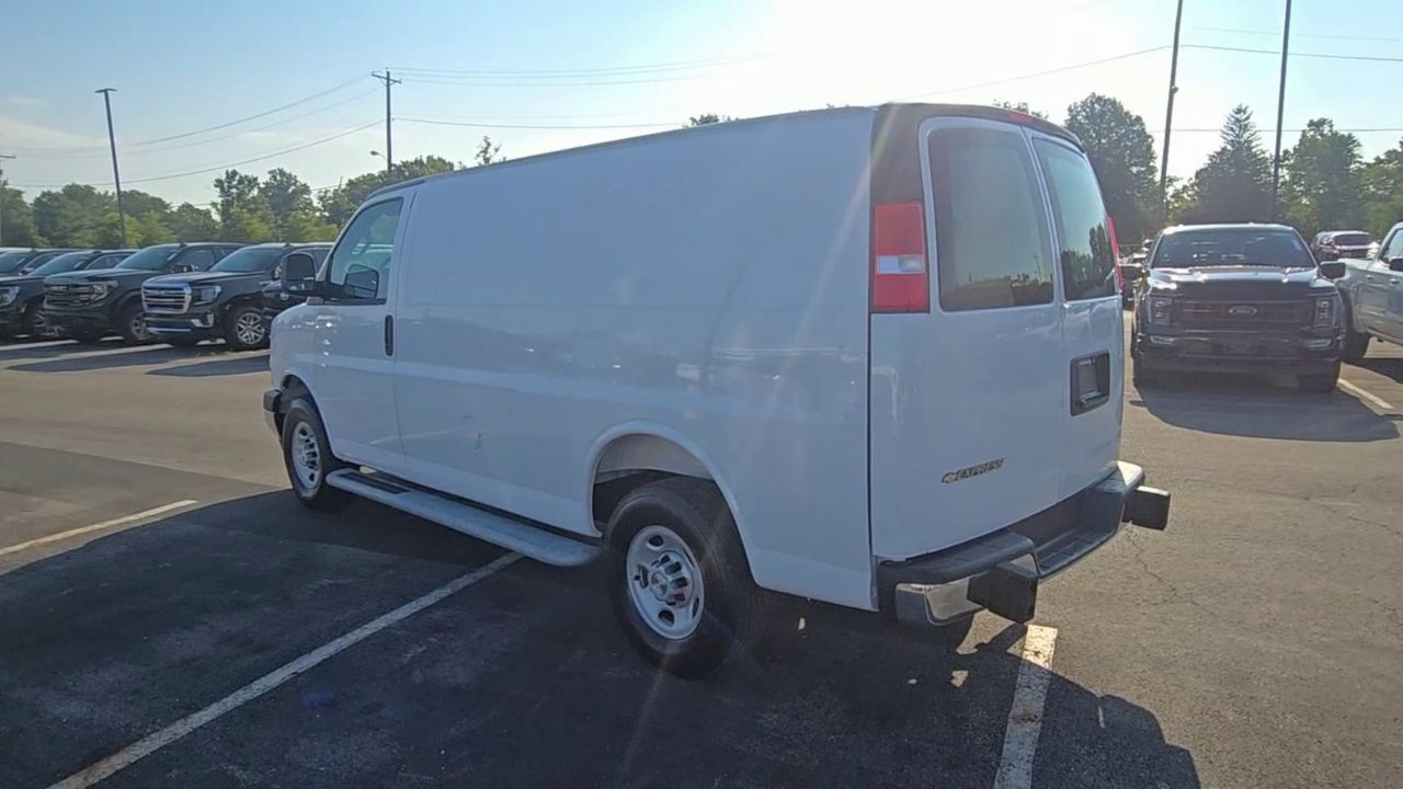 2025 Chevrolet Express 2500 Work Van Columbus OH