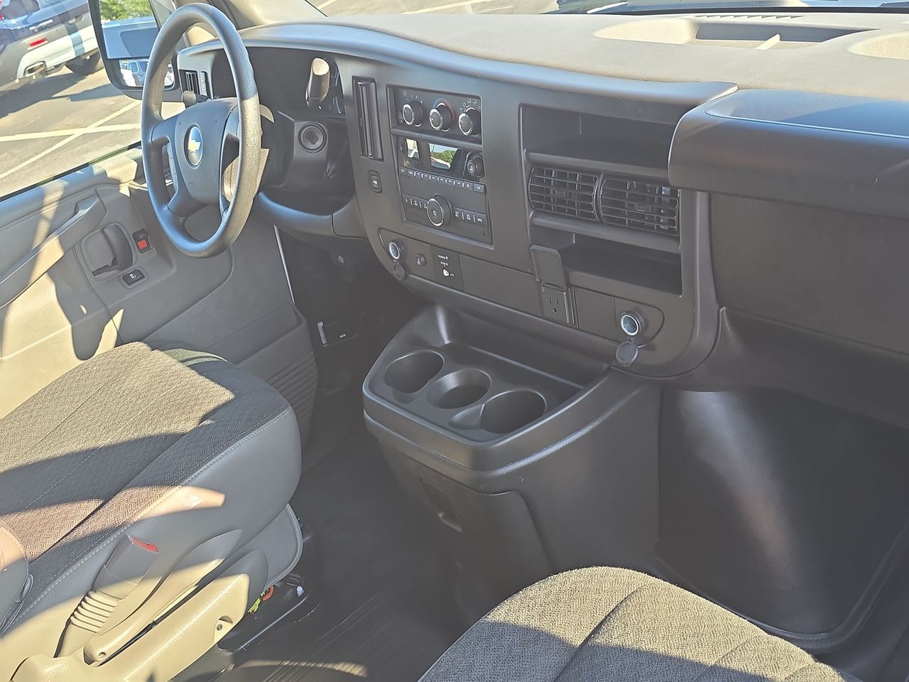 2025 Chevrolet Express 2500 Work Van Columbus OH