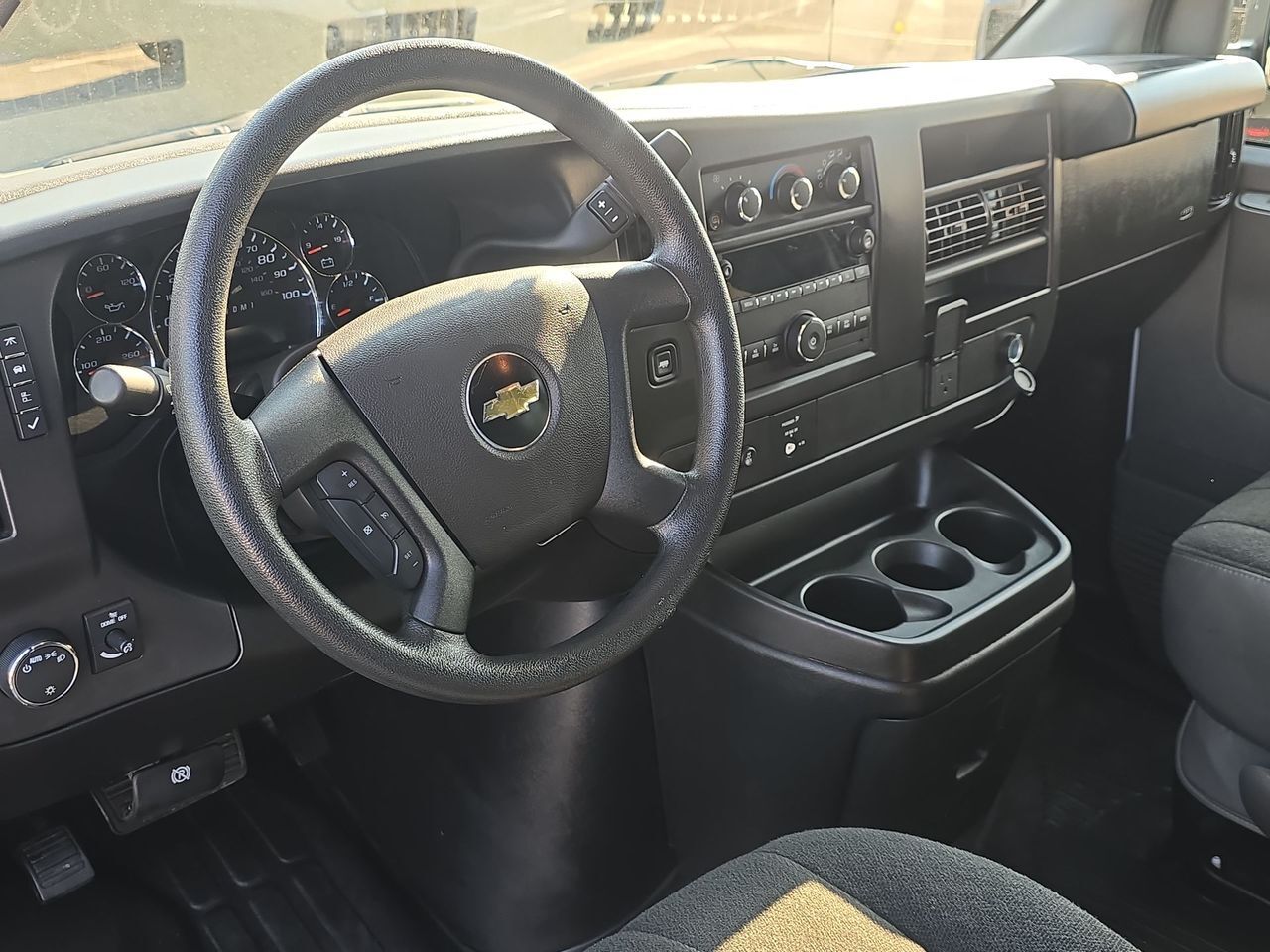 2025 Chevrolet Express 2500 Work Van Columbus OH