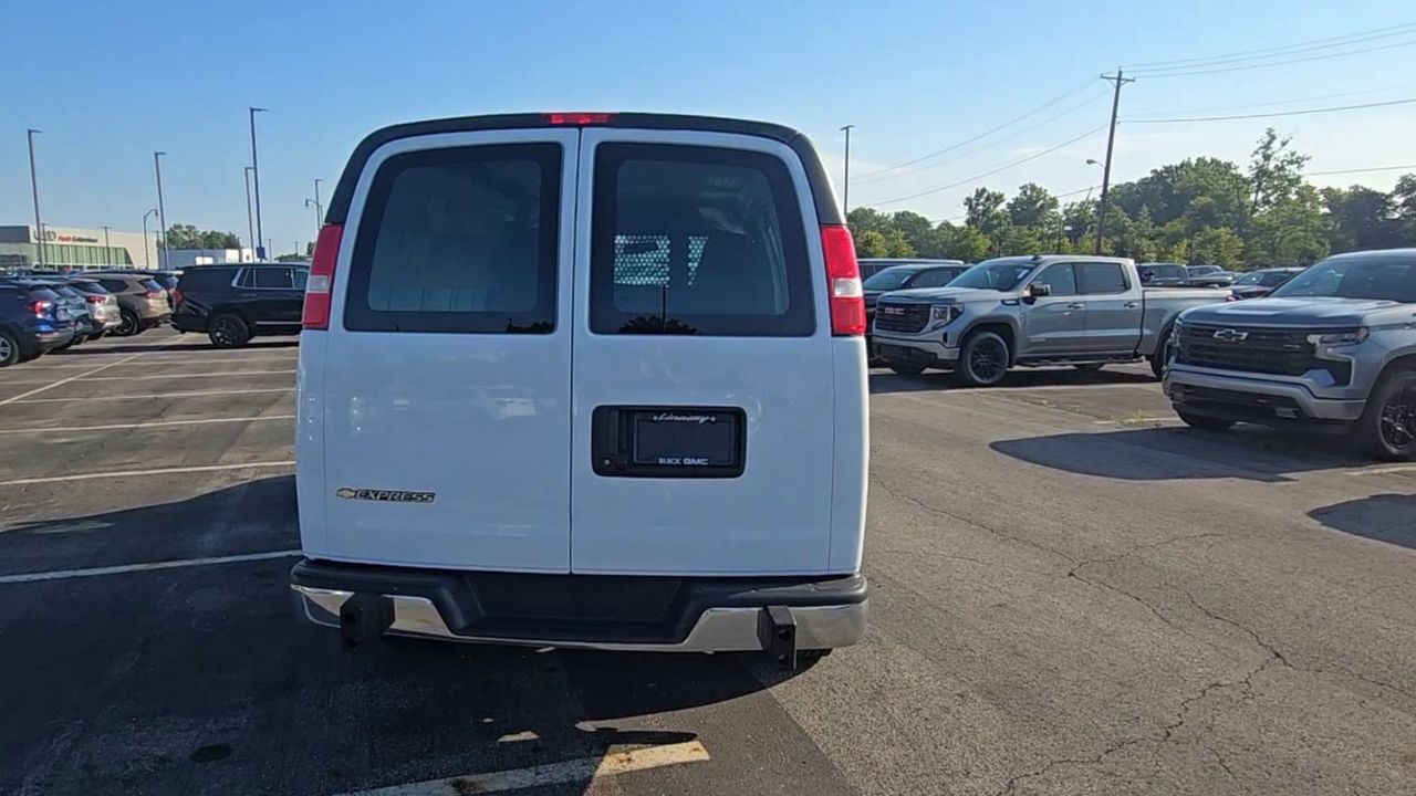 2025 Chevrolet Express 2500 Work Van Columbus OH