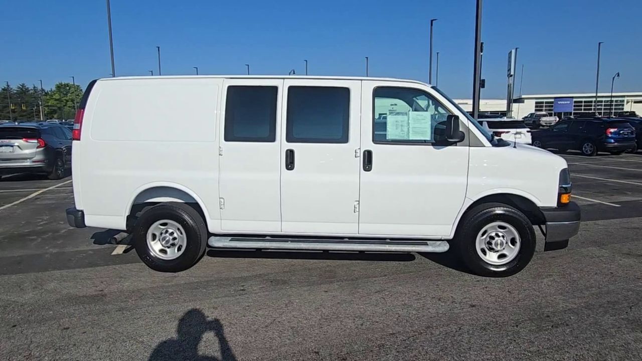 2025 Chevrolet Express 2500 Work Van Columbus OH