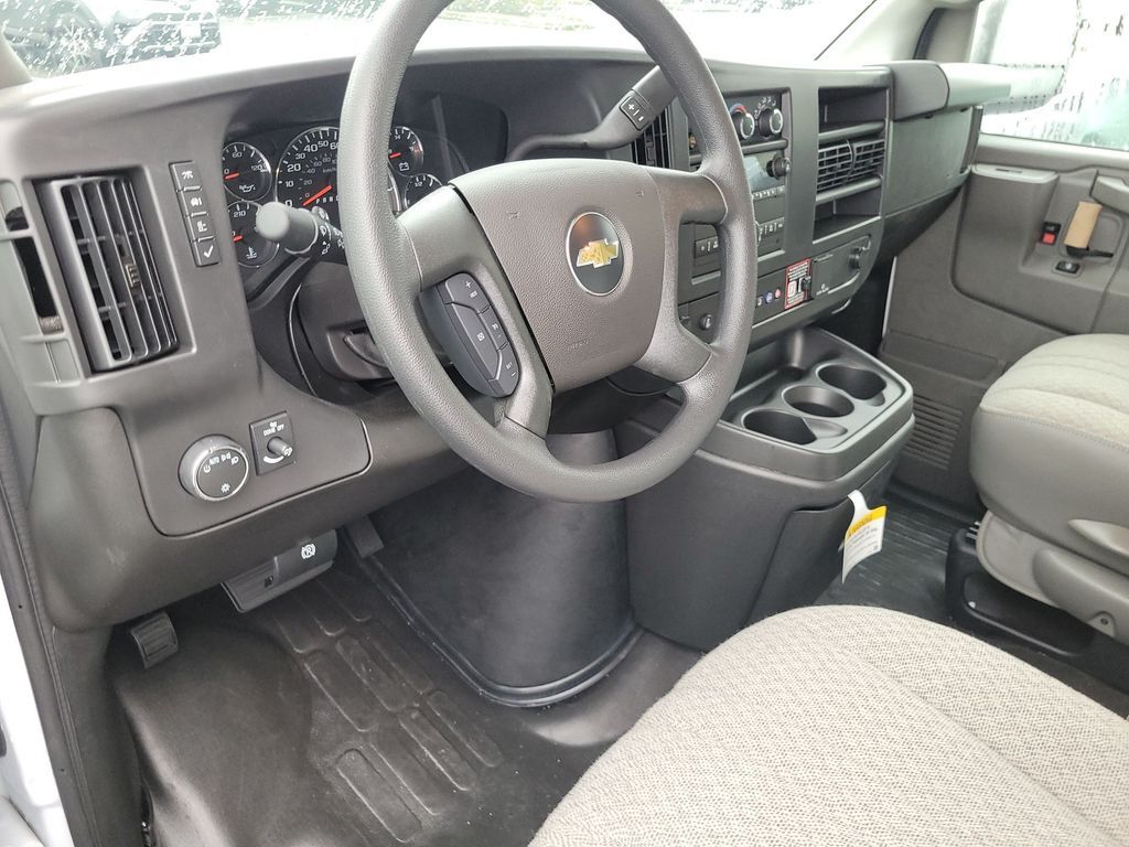 2025 Chevrolet Express 2500 Work Van Folsom CA