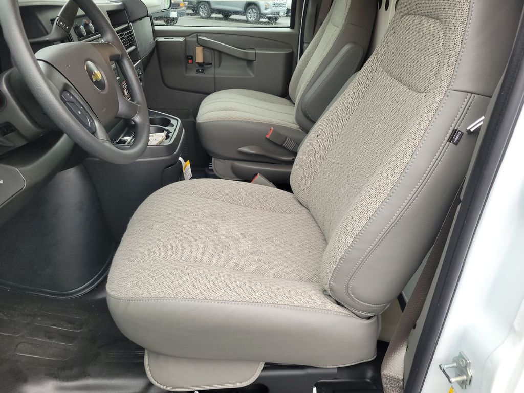 2025 Chevrolet Express 2500 Work Van Folsom CA