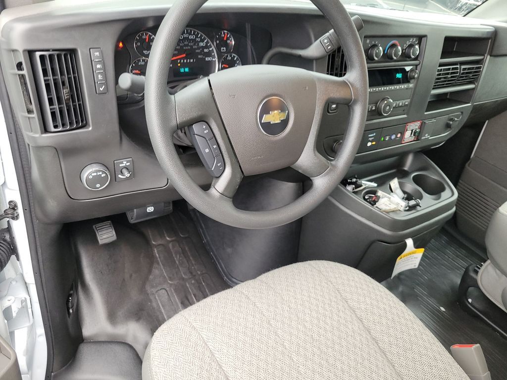 2025 Chevrolet Express 2500 Work Van Folsom CA