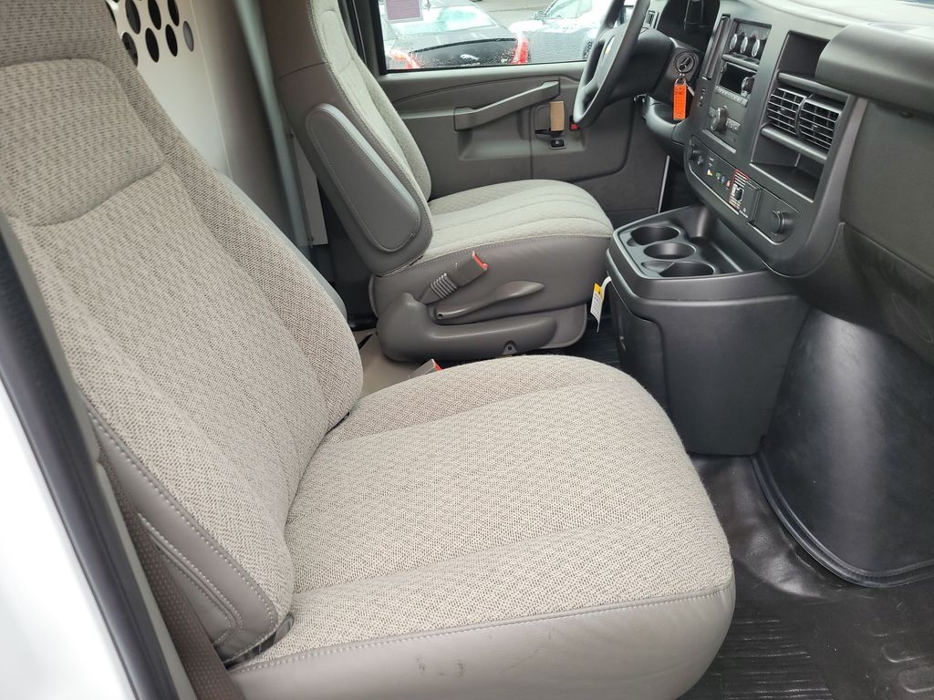 2025 Chevrolet Express 2500 Work Van Folsom CA