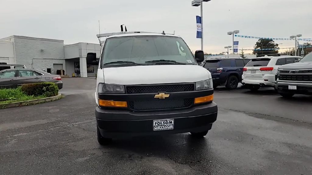 2025 Chevrolet Express 2500 Work Van