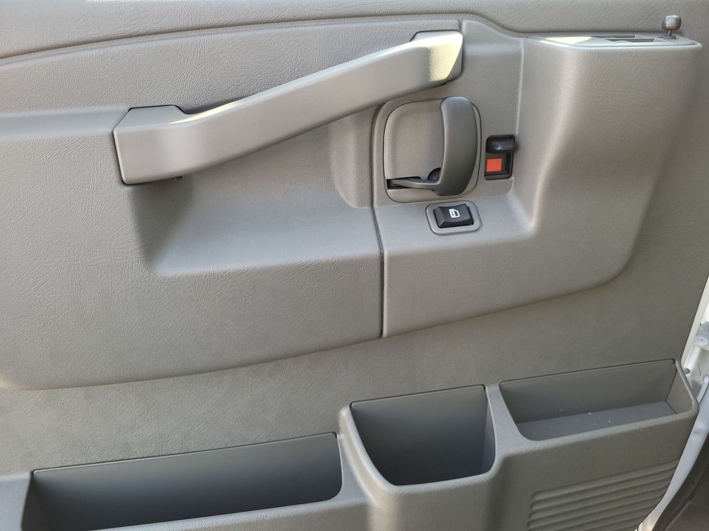 2025 Chevrolet Express 2500 Work Van Folsom CA
