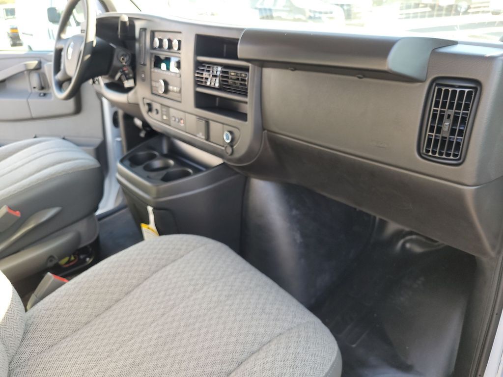 2025 Chevrolet Express 2500 Work Van Folsom CA