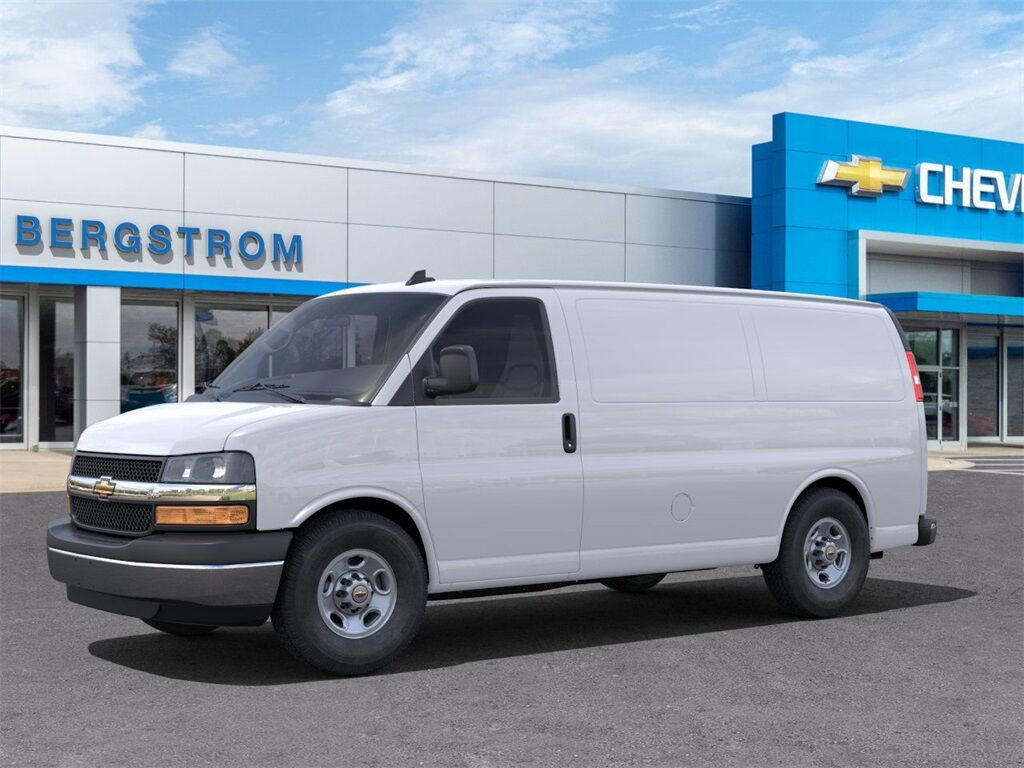 2025 Chevrolet Express 2500 Work Van Green Bay WI