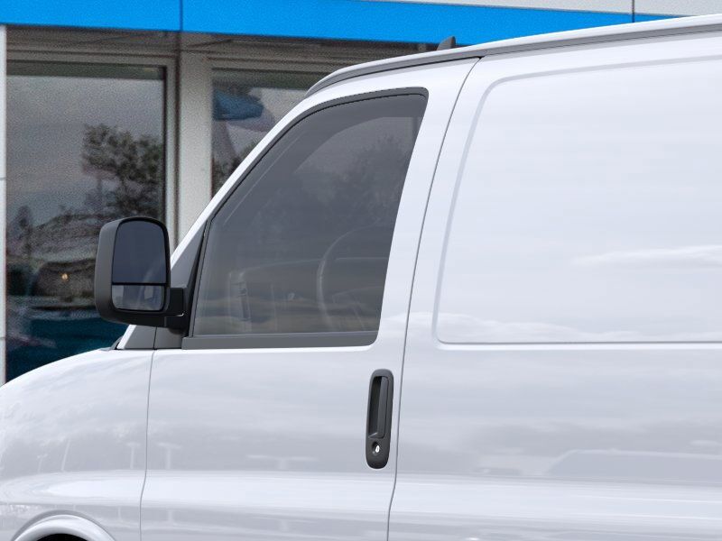 2025 Chevrolet Express 2500 Work Van Green Bay WI