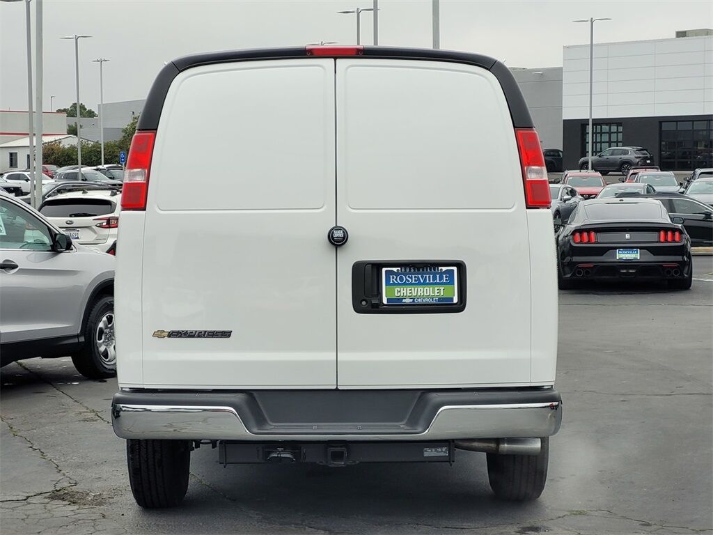 2025 Chevrolet Express 2500 Work Van Roseville CA