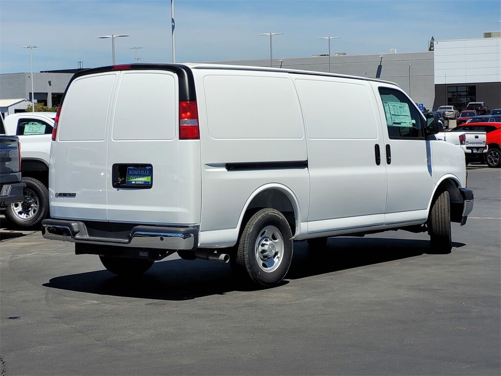 2025 Chevrolet Express 2500 Work Van Roseville CA