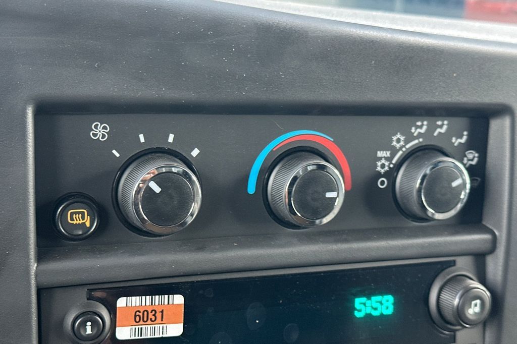 2025 Chevrolet Express 2500 Work Van Roseville CA
