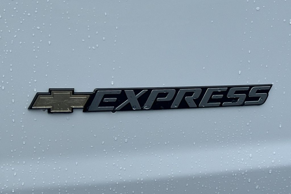 2025 Chevrolet Express 2500 Work Van Roseville CA