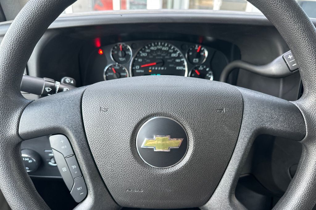 2025 Chevrolet Express 2500 Work Van Roseville CA