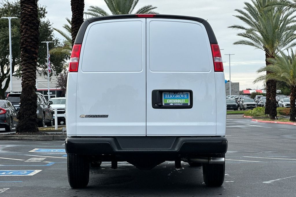 2025 Chevrolet Express 2500 Work Van Roseville CA