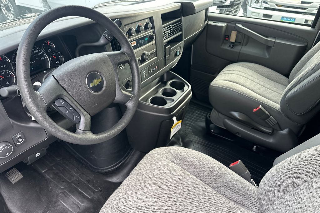 2025 Chevrolet Express 2500 Work Van Roseville CA